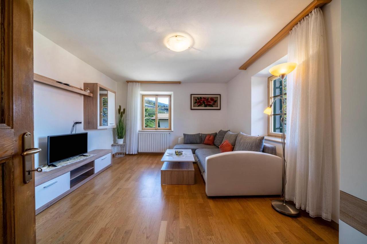 Ferienwohnung Brunjaunhof Schenna Bagian luar foto