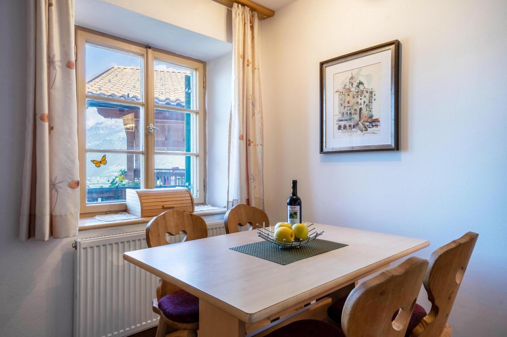 Ferienwohnung Brunjaunhof Schenna Bagian luar foto